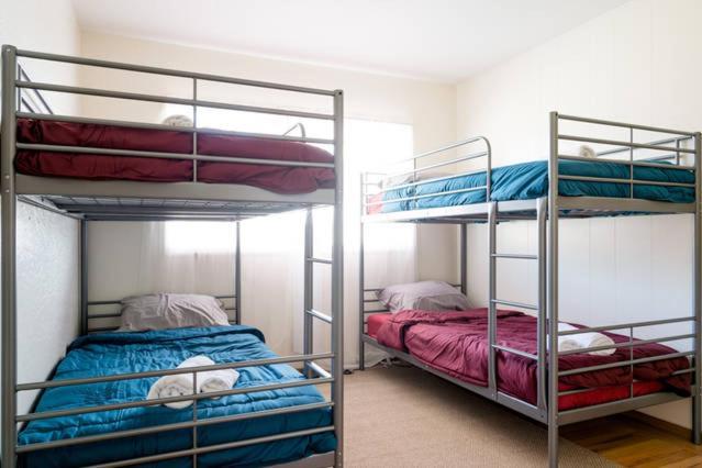 Hostel Style Shared Room Daly City Bagian luar foto